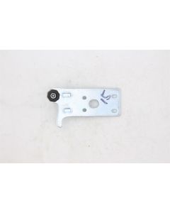 HISENSE K1980017 FRIDGE LOWER DOOR HINGE